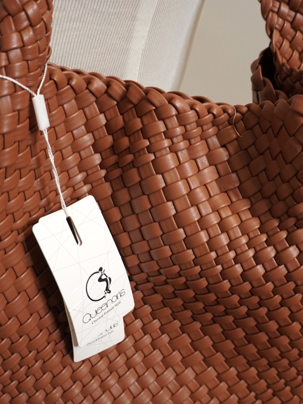 NEW Woven Vegan Leather Handbag Large Capacity Hand-Woven Tote - Picture 2 of 5
